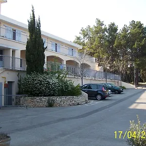 https://auberge-de-jeunesse-jas-de-bouffan.aixenprovencehotels.org